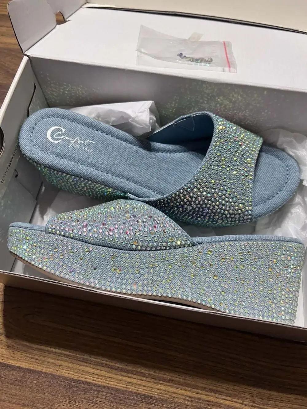 Comfort Est 1946 Rhinestone Denim Wedge Sandals Size 9